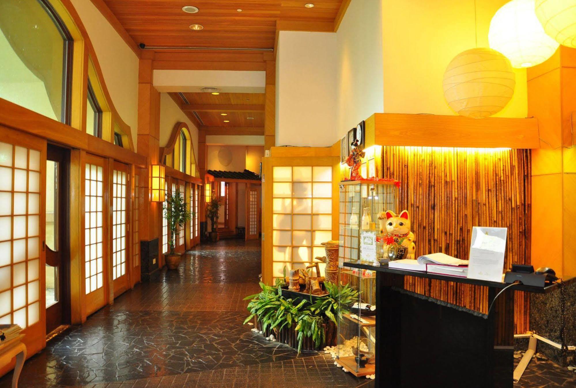 Palace Of The Golden Horses Seri Kembangan Esterno foto Interior of the Japanese Cultural and Community Center